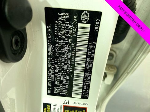 Used 2017 Toyota Camry SE image 37
