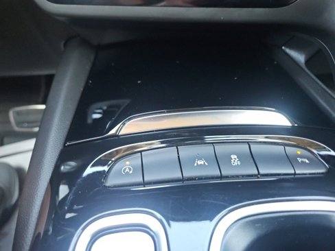 Certified 2023 Buick Envision Essence w/ Sport Touring Package image 25