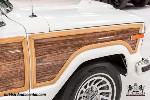 Used 1991 Jeep Grand Wagoneer image 35