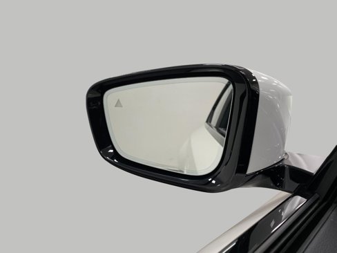 Certified 2024 BMW 230i xDrive Coupe w/ Convenience Package image 18