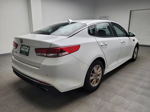 Used 2018 Kia Optima LX image 9