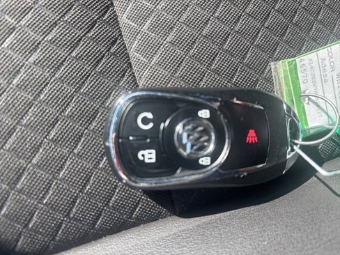 Certified 2022 Buick Encore Preferred w/ Safety Package image 9