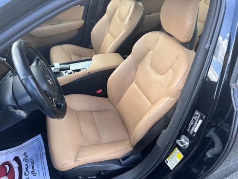 Used 2019 Volvo S90 T5 Momentum w/ Protection Package Premier image 10