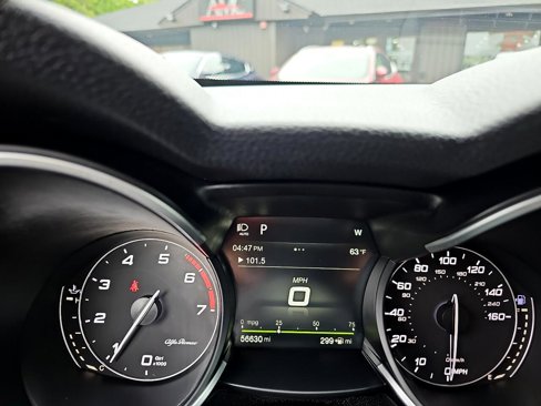 Used 2018 Alfa Romeo Stelvio Ti Sport image 54