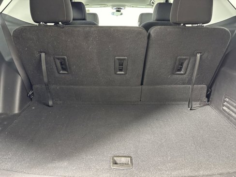 Used 2021 Chevrolet Traverse LT image 17