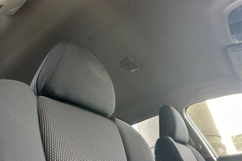Used 2018 Subaru Crosstrek 2.0i Premium w/ Popular Package #2 image 17