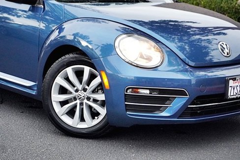 Used 2017 Volkswagen Beetle 1.8T S image 4