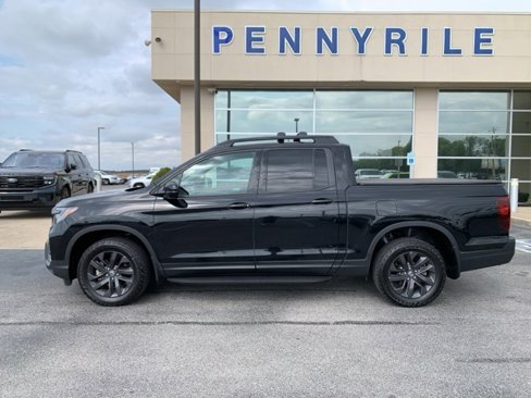 Used 2023 Honda Ridgeline Sport image 8