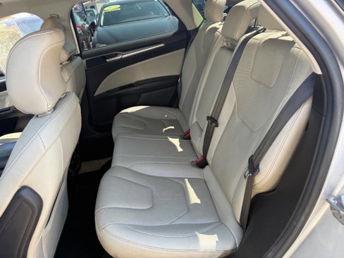Used 2016 Ford Fusion Titanium image 13