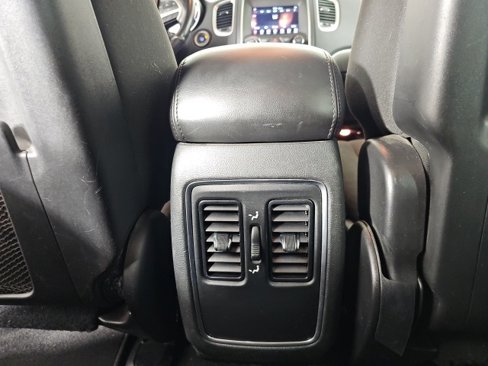 Certified 2020 Dodge Durango SXT image 25