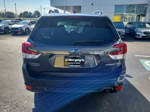 Certified 2022 Subaru Forester Premium image 4