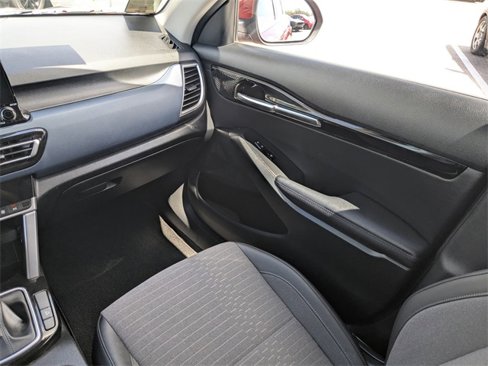 Certified 2023 Kia Seltos S w/ Navigation Package image 17