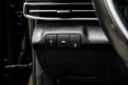 Used 2021 Hyundai Elantra SEL w/ Convenience Package image 25
