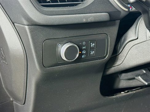 Used 2021 Ford Escape SE image 10