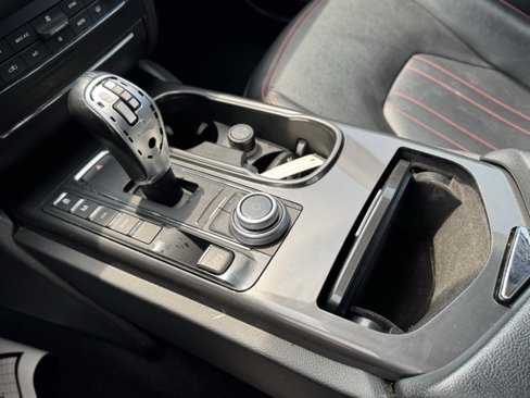Used 2018 Maserati Ghibli image 21