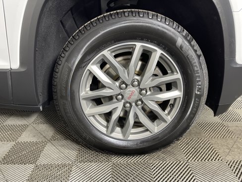 Used 2019 GMC Acadia SLE image 6