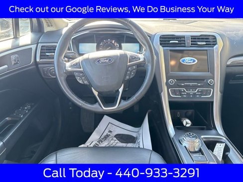 Certified 2018 Ford Fusion SE w/ Fusion SE Technology Package image 14