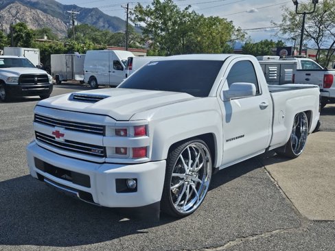 Used 2018 Chevrolet Silverado 1500 W/T w/ Trailering Package image 2