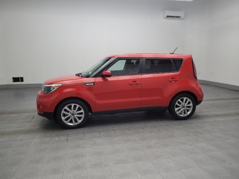 Used 2019 Kia Soul + image 2
