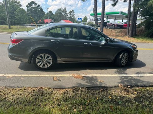 Used 2011 Honda Accord EX image 5