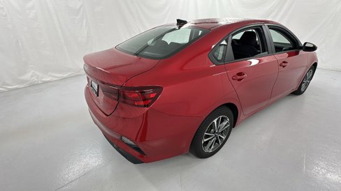 Used 2023 Kia Forte LXS image 3