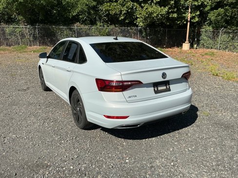 Used 2019 Volkswagen Jetta SEL Premium image 3