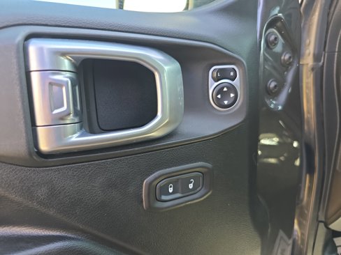 Used 2019 Jeep Wrangler Unlimited Sport S image 18
