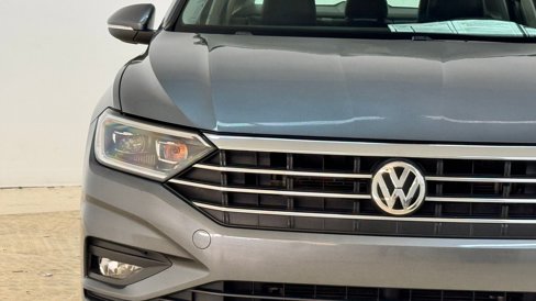 Used 2020 Volkswagen Jetta SEL Premium image 10