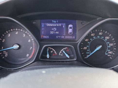 Used 2013 Ford Focus SE image 2