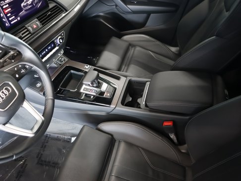 Certified 2022 Audi Q5 2.0T Premium w/ Convenience Package image 23