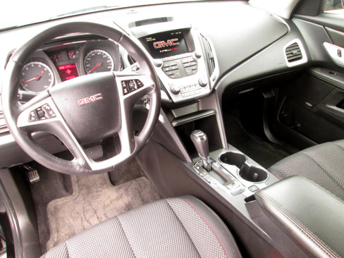 Used 2017 GMC Terrain SLE w/ Technology Package image 16