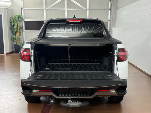 Used 2022 Hyundai Santa Cruz Limited image 5