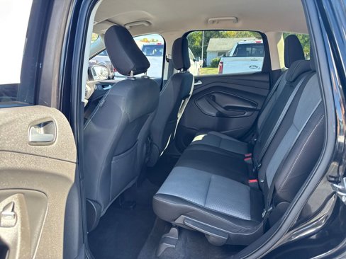 Used 2019 Ford Escape SE image 15