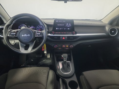 Certified 2022 Kia Forte LXS w/ LXS Technology Package image 20
