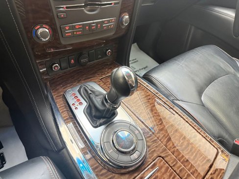 Used 2017 Nissan Armada Platinum image 18