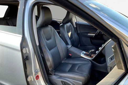 Used 2017 Volvo XC60 T5 Inscription w/ Preferred Option Package image 20