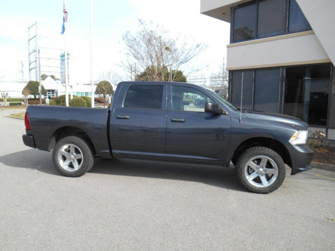 Used 2014 RAM 1500 Express image 5