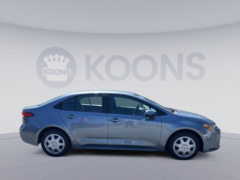 Used 2020 Toyota Corolla LE image 8