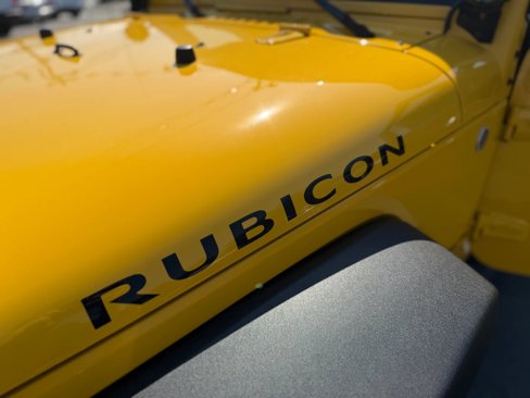 Used 2015 Jeep Wrangler Rubicon w/ Power Convenience Group image 29