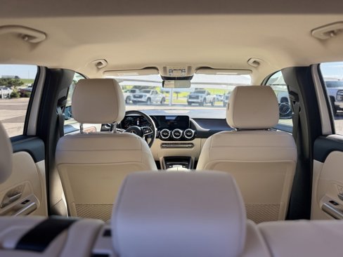 Used 2021 Mercedes-Benz GLA 250 image 7