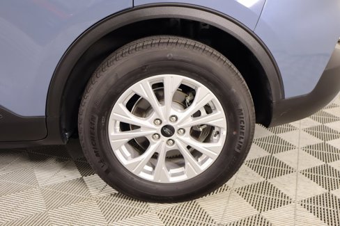 Used 2024 Ford Escape Active w/ Cold Weather Package image 18