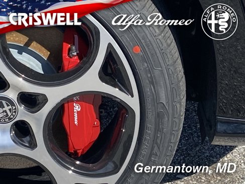 New 2025 Alfa Romeo Tonale w/ Premium Package image 13