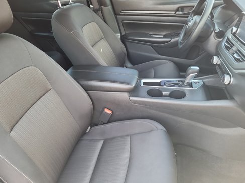 Used 2024 Nissan Altima 2.5 S image 19