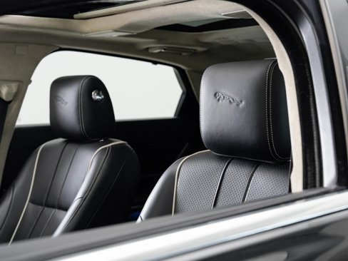 Used 2012 Jaguar XJ L image 10