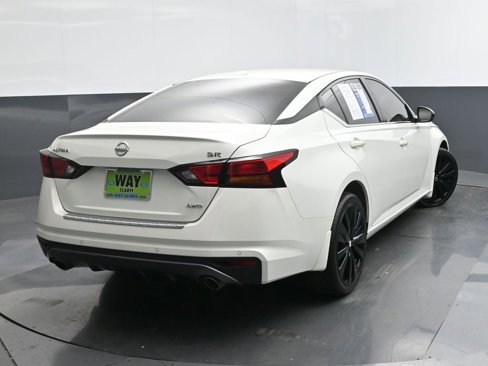 Used 2022 Nissan Altima 2.5 SR image 5
