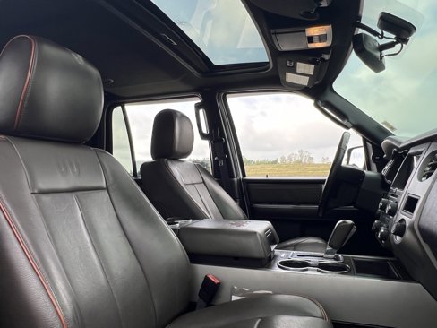 Used 2017 Ford Expedition EL King Ranch image 24