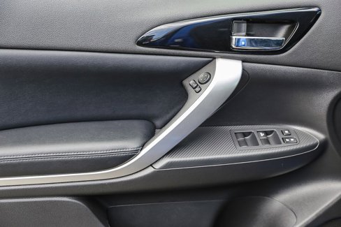 Used 2024 Mitsubishi Eclipse Cross SE image 21