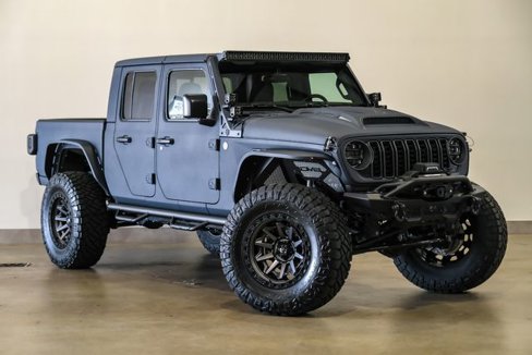 Used 2025 Jeep Gladiator Sport image 28