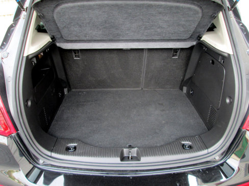 Used 2019 Buick Encore Preferred w/ Safety Package image 16