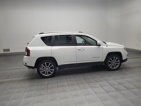 Used 2017 Jeep Compass High Altitude image 10